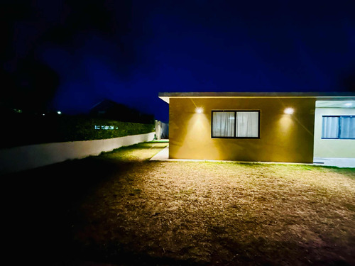 Casa 3 Dormitorios + 3 Baños En Solymar! A Pasos De La Playa