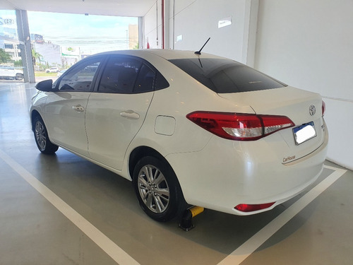 Imagem 2 de 6 de Toyota Yaris 1.5 16v Flex Xl Plus Sedan Connect Multidrive