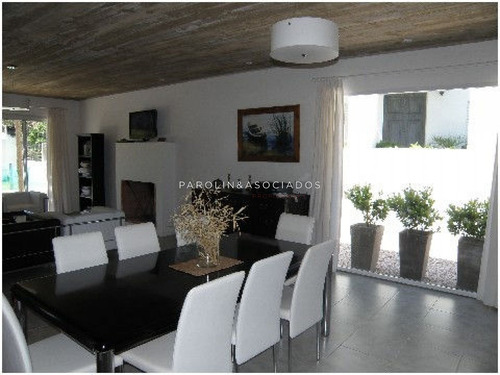 Imagen 2 de 28 de Venta De Casa De 3 Dormitorios En La Barra Punta Del Este