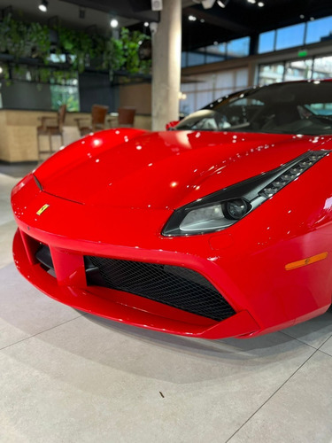 Imagen 15 de 18 de Ferrari 488 Gtb