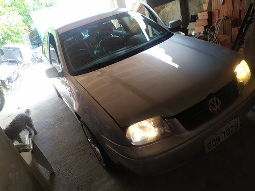 Volkswagen Bora 2001 2.0 Comfortline Aut. 4p