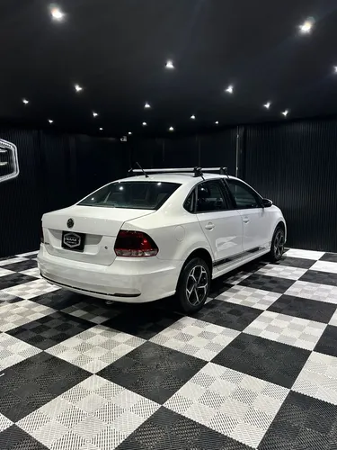 Volkswagen Vento 1.6 Startline At