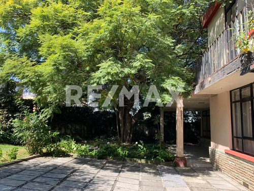 Terreno , En Cerrada, Lomas De Chapultepec