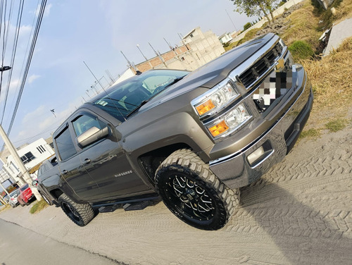 Chevrolet Silverado 6.0 A Pickup Silverado 2500 Cab Ext Mt