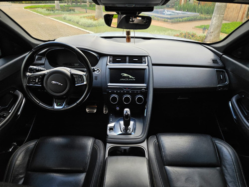 Jaguar E-Pace 2.0 16V P250 GASOLINA TURBO R-DYNAMIC SE AWD AUTOMÁTICO