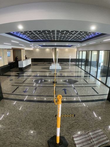 Oficina En Renta En Lomas Altas Torre Quadrata (m2o2439)