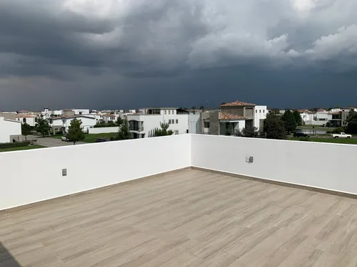Casa En Venta En Condado Del Valle, Metepec, México