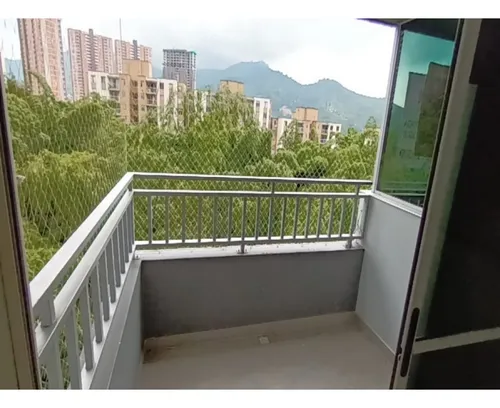 Apartamento En Arriendo En Itagüí