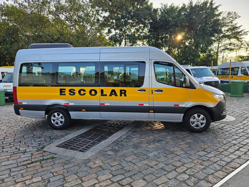 Sprinter Van 417 Extra Longa 28 Lugares Doc Onibus