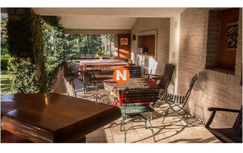 Casa En Venta, Mansa, Punta Del Este, 4 Dormitorios.- Ref: 209481
