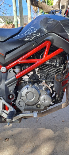 Vendo Benelli Tnt 135 + Accesorios Completa