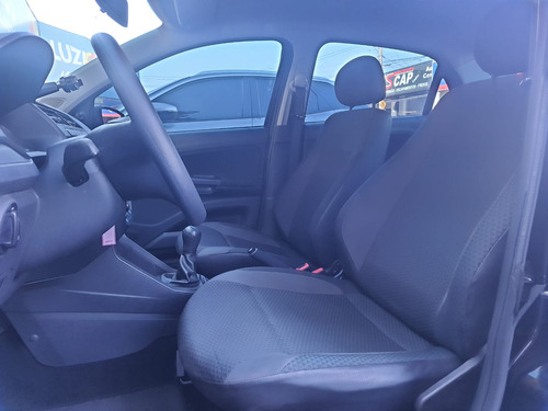 Volkswagen Voyage Volkswagen Voyage 1.0 MPI (Flex)