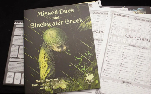 Call of Cthulhu Keeper Screen: Horror Roleplaying in the Worlds of H.P. Lovecraft, de Sandy Petersen. Call of Cthulhu Editorial Chaosium, tapa dura, edición 7e en inglés, 2016
