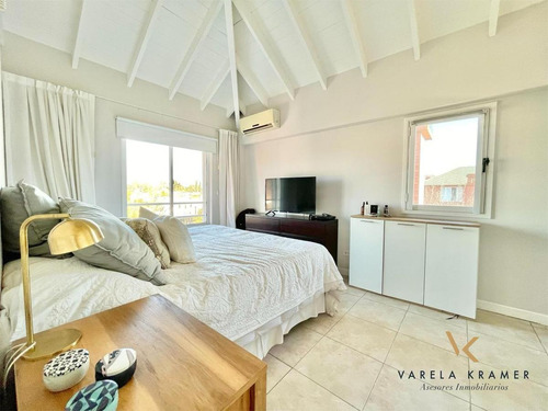 Imagen 18 de 30 de Departamento En Venta En San Isidro, Jardines De San Isidro