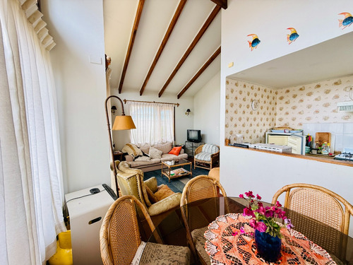 Hermosa Casa Algarrobo