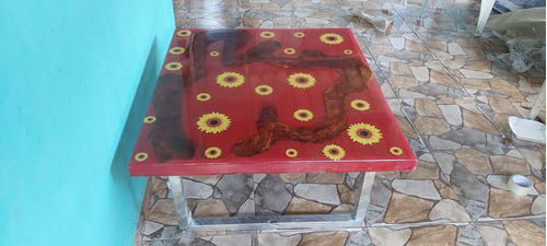 Mesa Girasoles Roja Restaurada En Resina 