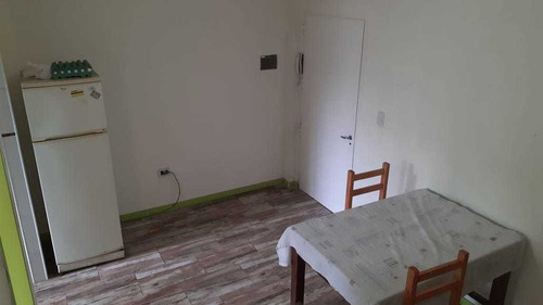 Imagen 6 de 14 de Duplex 4 Amb. Balcón Y Terraza. Dueño Directo.oferta!