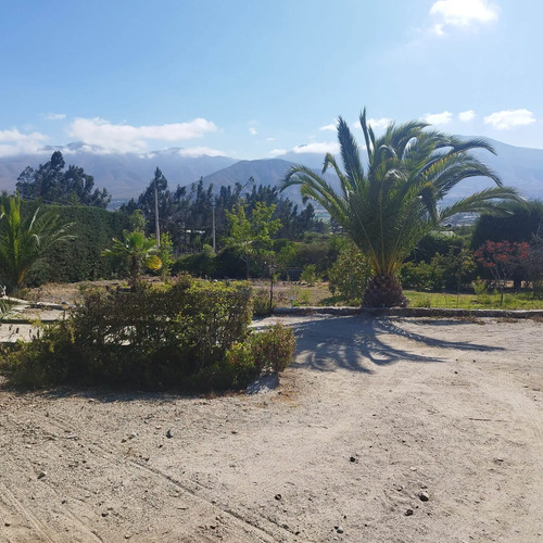 Parcela Con Casa Familiar En El Valle