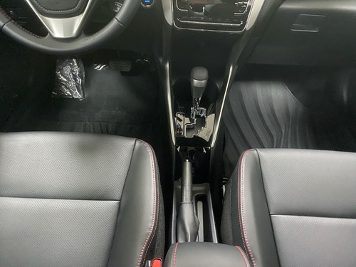 Toyota Yaris S Cvt 5p