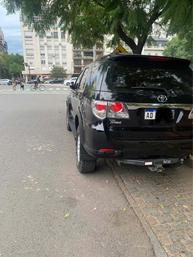 Toyota Sw4 3.0 Srv Cuero 171cv 4x4 5at - A4 2015