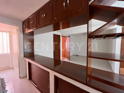 Departamento Interior En 4to Piso, En San Pedro De Los Pinos, Benito Juárez
