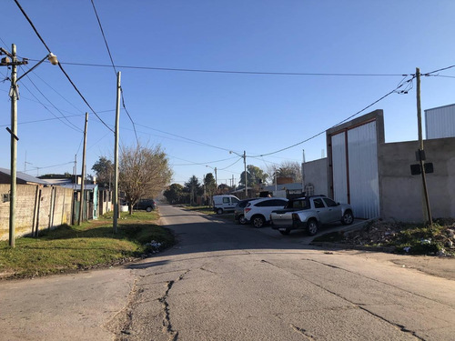 Imagen 14 de 16 de Terreno En Venta En La Plata | 4 E/ 97 Y 98 (lote 3) 300,10 Mts