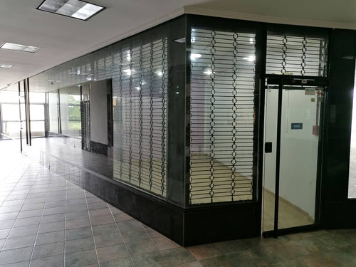 Imagen 2 de 8 de Local Comercial En Venta, Ubicado En C.c Biblos Center, Unare Ii, Puerto Ordaz