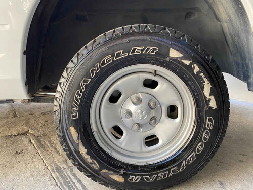 Imagen 3 de 8 de Ram Ram 2500 2018 4p Crew Cab Slt Trabajo 4x2 V8 6at