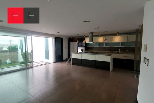 Imagen 1 de 16 de Loft En Renta En Lomas De Angelopolis I