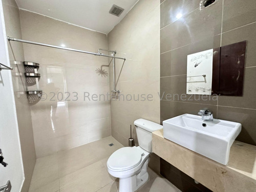 Sp Apartamento En Alquiler En El Parque La Musica Barquisimeto Lara, Venezuela. 140 M²