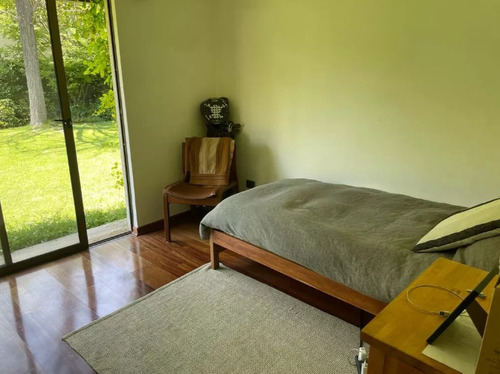 Linda Casa Con Gran Terreno De 900 Mt2/colegio Newland