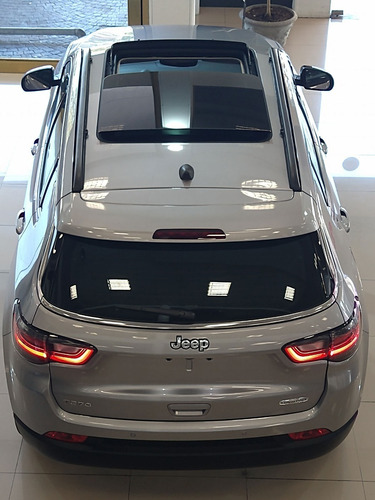 Imagen 13 de 14 de Jeep Compass Longitude 1.3 T270 4x2 Techo/cuero