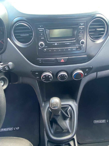 Imagen 13 de 15 de Hyundai Grand I10 2018 5p Gl Mid L4/1.2 Premium Man