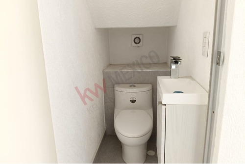 Casa En Venta En Hacienda Del Valle Ii, San Mateo Otzacatipan, Toluca
