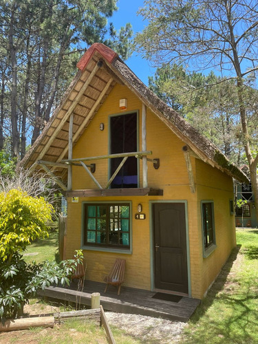 Complejo De 6 Cabañas En Venta La Paloma, Financio
