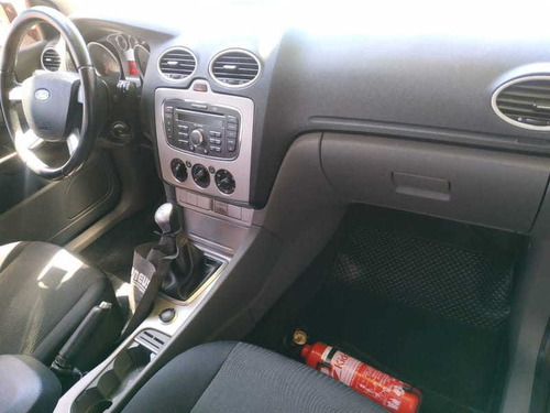 Imagem 8 de 9 de Ford/focus Sedan 2.0