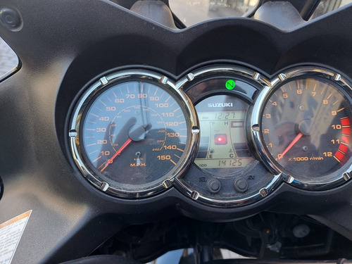 Imagen 14 de 20 de Suzuki V Strom 1000