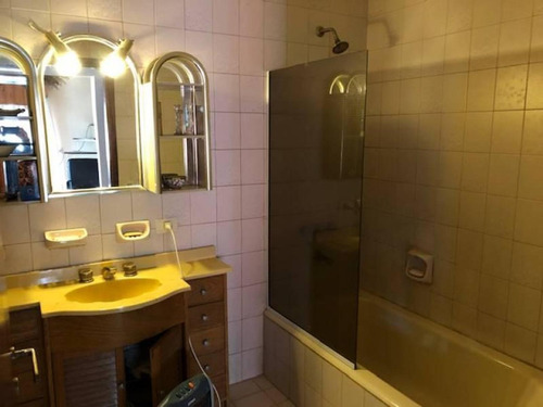 Imagen 29 de 29 de En Venta. Amplia Casa 4 Dorm, Patio Con Quincho Y 2 Cocheras