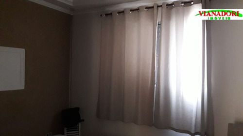 Apto Dois Quartos Uma Vaga - 99756