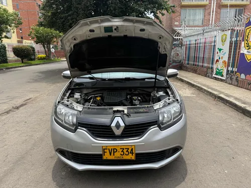 Renault Logan 1.6 Authentique