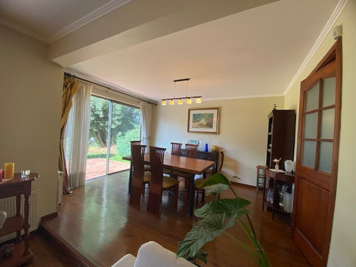 Vende Amplia Casa Familiar De 5d-4b, Portal De La Frontera