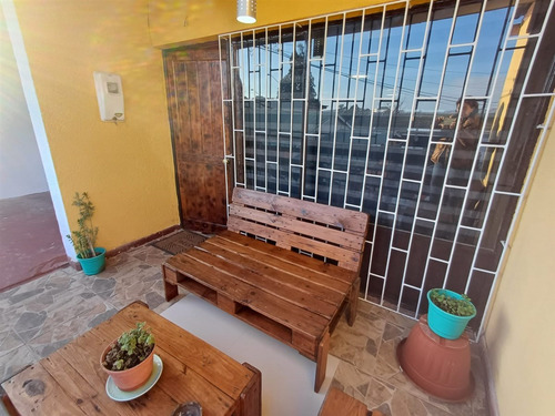 Departamento En Venta De 3 Dorm. En Coquimbo