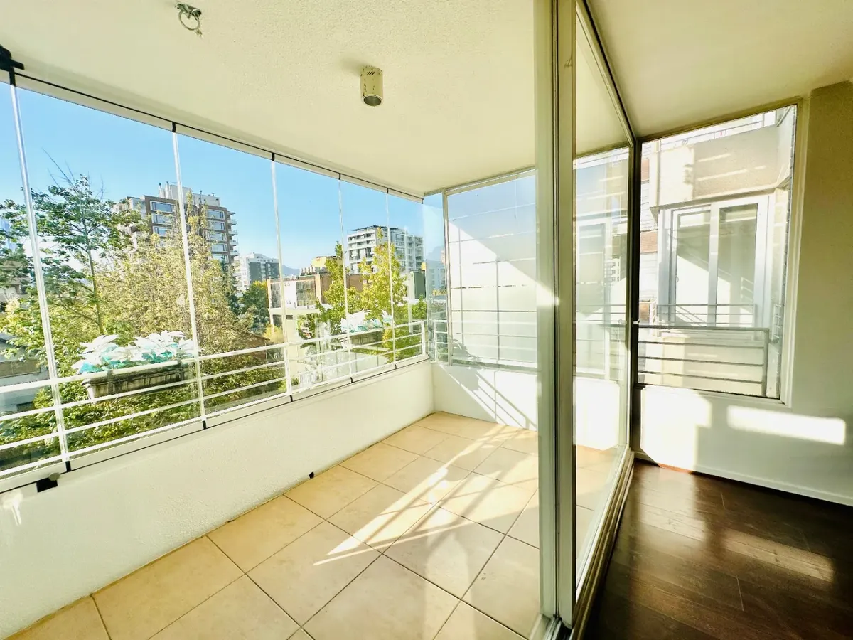Imagen 1 de 20 de Remodelado Departamento En El Corazón De Providencia 2 Estac