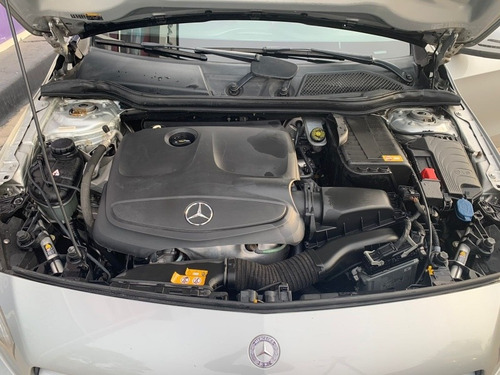 Imagen 14 de 15 de Mercedes-benz Clase A 1.6 A 200 Style B.efficiency 156cv