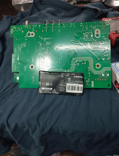 Main Hisense Recuperada De Pantalla Display Roto (Usado)