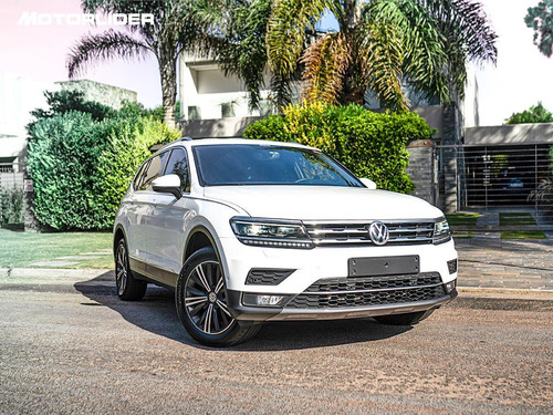 Imagen 23 de 25 de Volkswagen Tiguan 2.0 Highline 7 Ps | Permuta / Financia