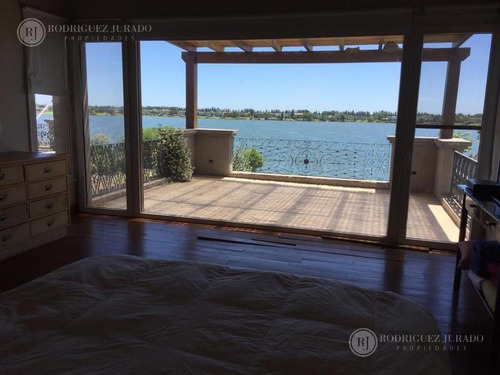 Imagen 1 de 21 de Espectacular Casa A Laguna En Santa Clara - Villanueva - Tigre - Alquiler 22 Dias De Febrero