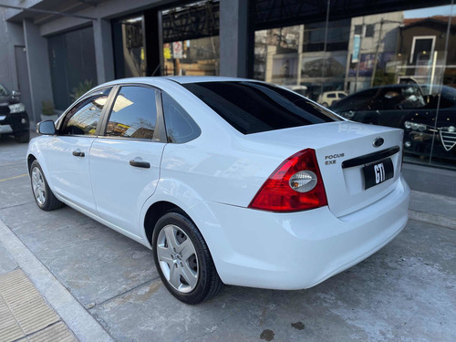 Imagen 5 de 11 de Ford Focus Ii 1.6 Exe Sedan Style Sigma 2013