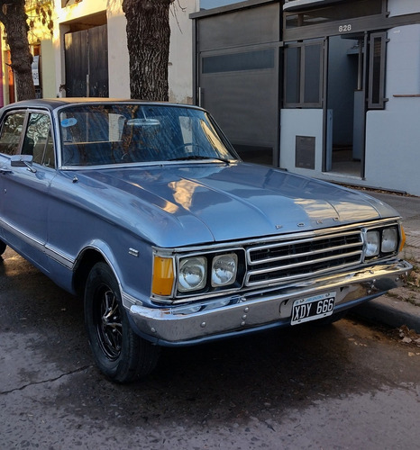 Imagen 8 de 13 de Ford Falcon 221
