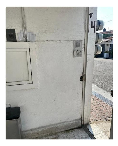 Con Potencial, Para Renta, Remodelación O Inversión, Unidad Modelo